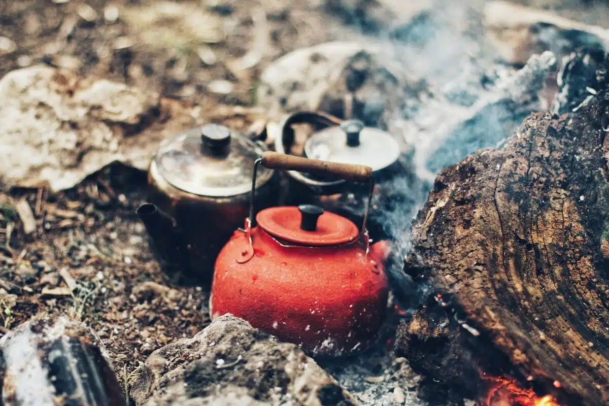 7 Quick and Easy Ways to Boil Water Camping