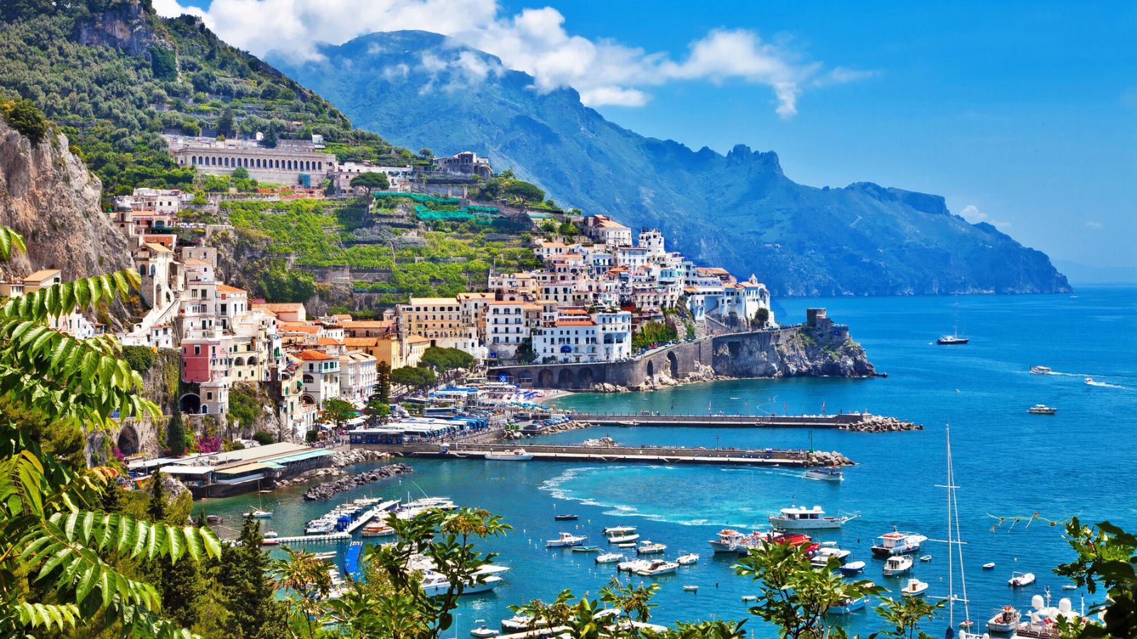 14 Unmissable Things to Do In Italy (North and South Suggestions) - What's Danny Doing