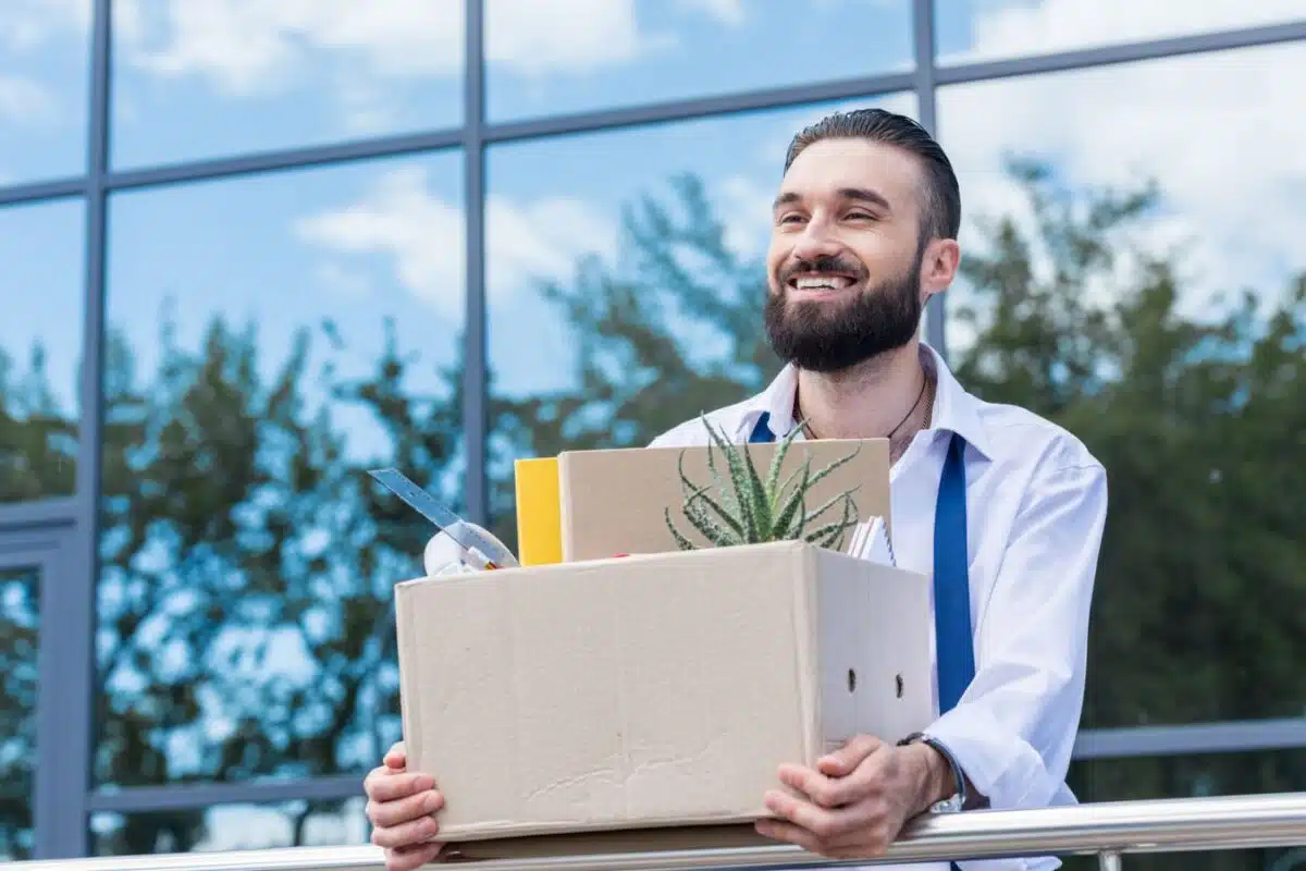 12 Reasons To Quit That Job You Hate