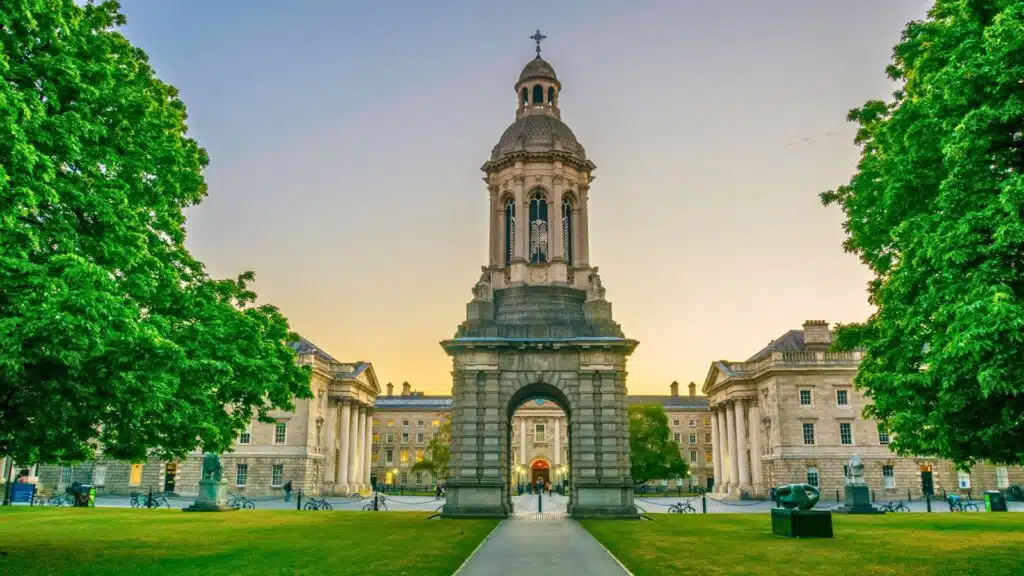 trinity college campus in Dublin, Ireland
